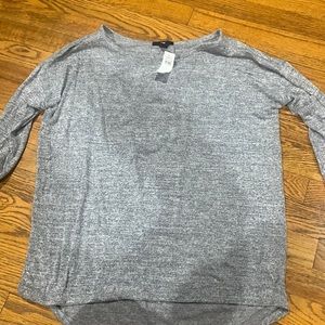 Gap long sleeve shirt